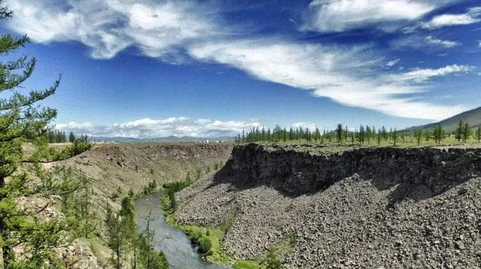 chuluut canyon