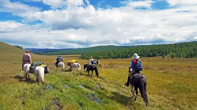 mongolia horse riding